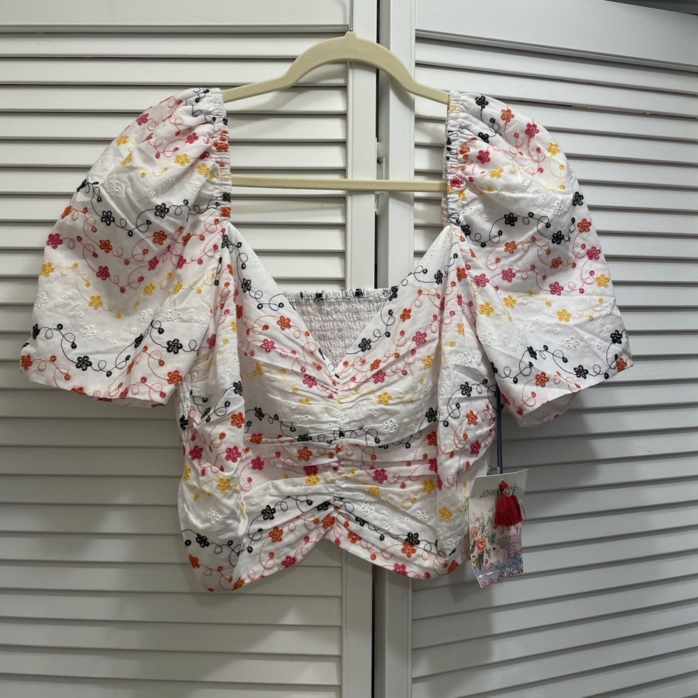 Johnny Was NWT Crop